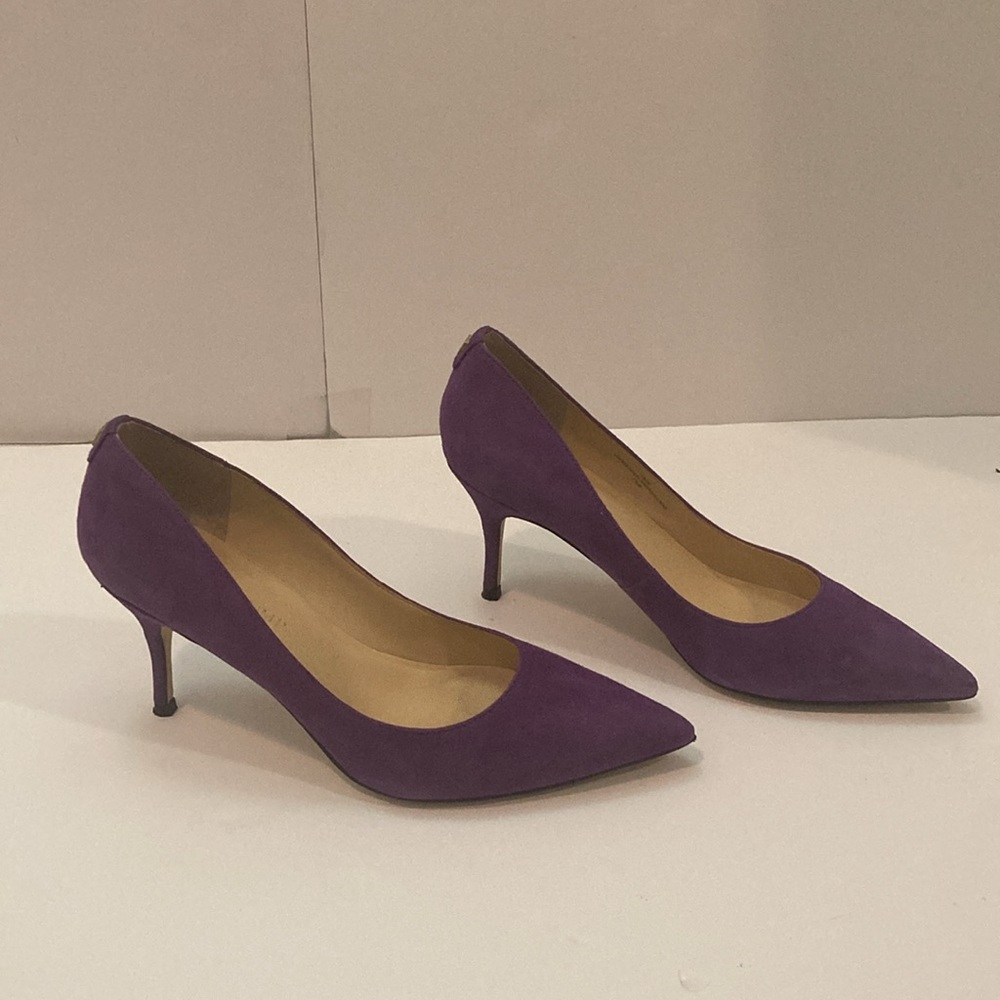 Ivanka Trump Dark Purple Suede Shoes 7 1/2 Skinny Comfortable 3” Heel